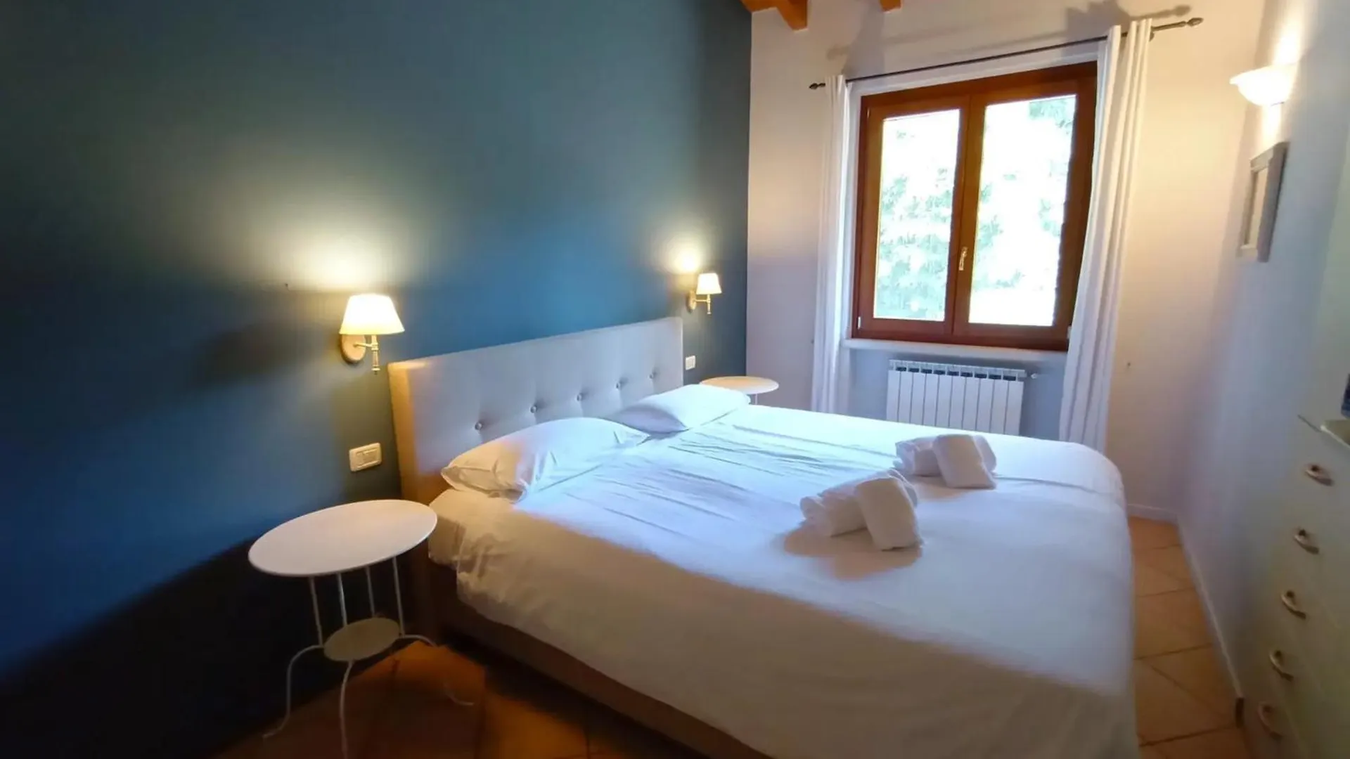 **** Aparthotel Park Residence Il Gabbiano Moniga del Garda Italy